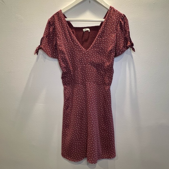 Abercrombie Mauve Polka Dot Fit Flare Mini Dress Smocked Back Pockets Size S - Picture 3 of 15